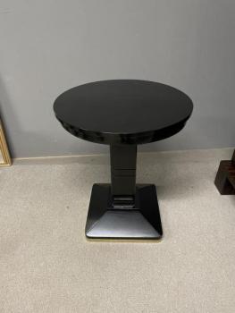 Původní stolek kolem roku 1910 Původní stolek kolem roku 1910